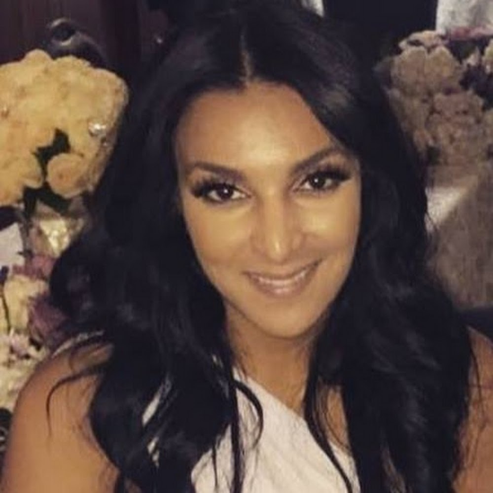 Meet your Posher, Rhonda